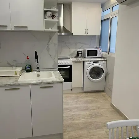 Апартаменты Primera Linea Playa Del Cura Торевьиа