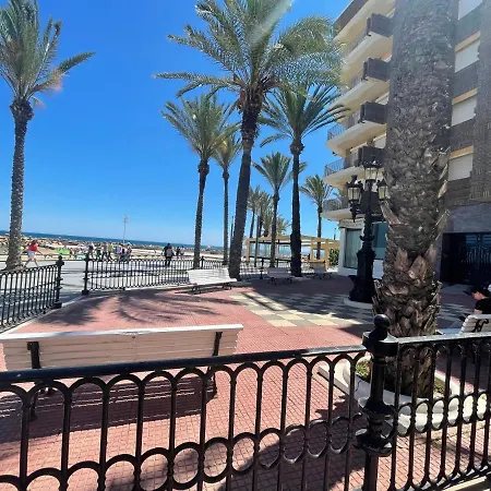 Primera Linea Playa Del Cura * Торевьиа